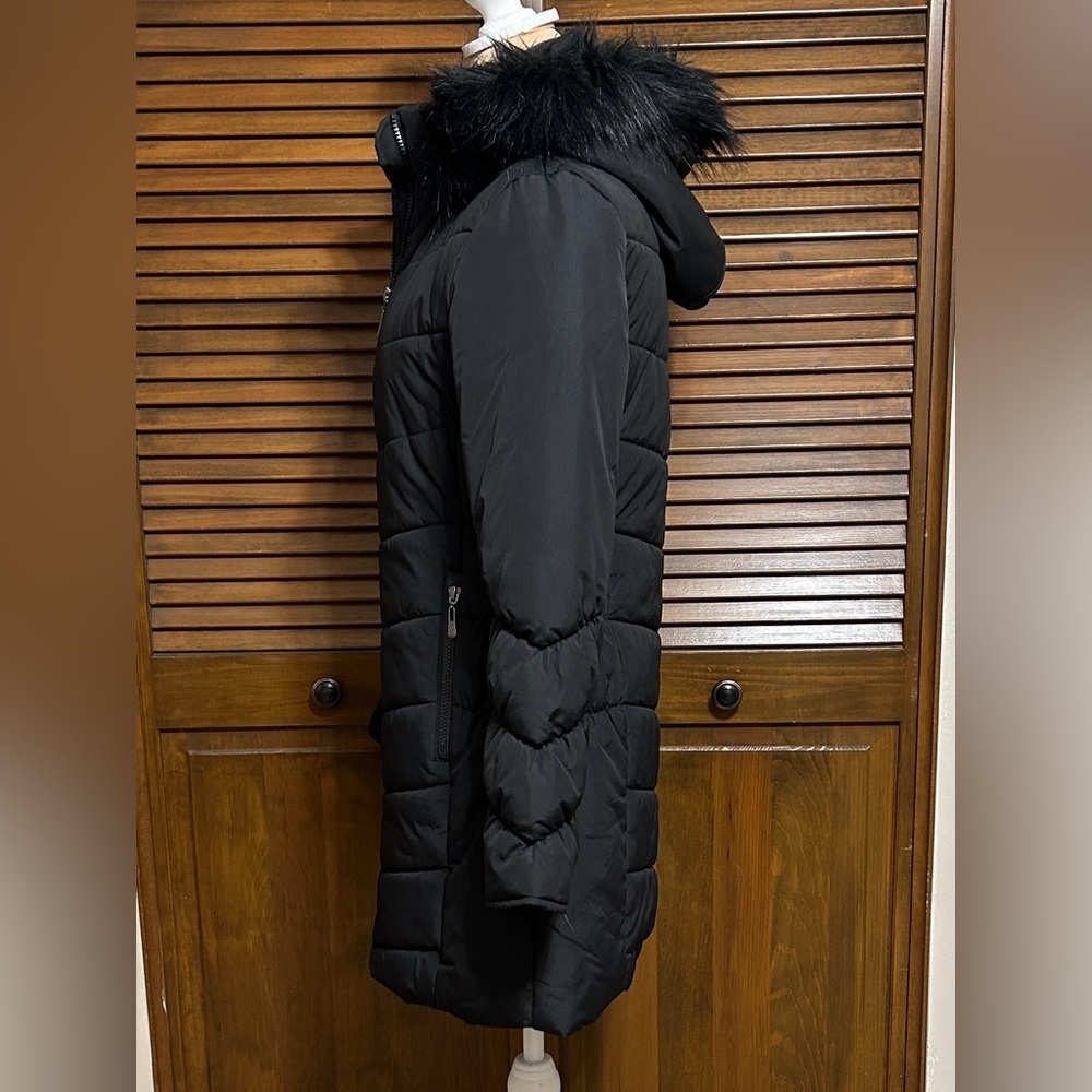 Maralyn & Me Black Faux Fur Hooded Puffer Coat Jacket Size S - Picture 3 of 11